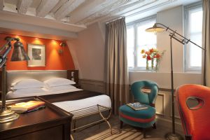Hôtel Verneuil Saint-Germain Completes Renovation Hôtel Verneuil now features a contemporary design following renovation.