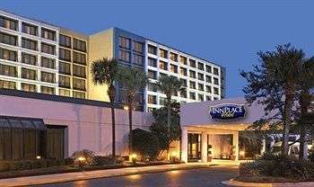 HREC Investment Advisors Arranges Sale of Former Sheraton HREC Investment Advisors recently arranged the sale of this former Sheraton