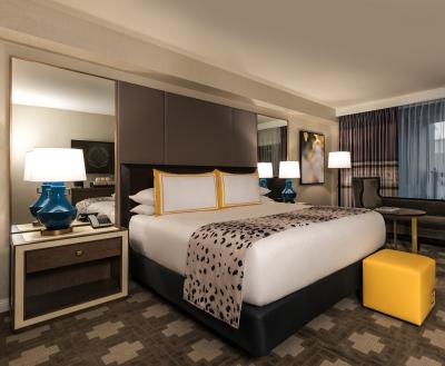 Caesars Entertainment Plans To Enhance 5 700 Rooms Hotel